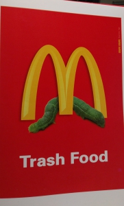 De la serie No logo- luis sarale